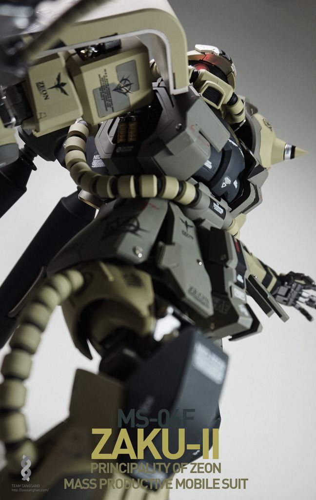 [Gundam] Perfect Grade Zaku Custom (Built by Hoonsee)